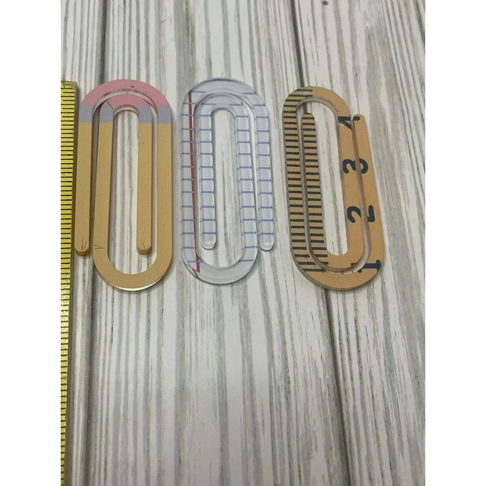 6 Piece Teacher Gift- Mousepad, 3 Large Paper Clips, Beadable Pen, And Key Chain